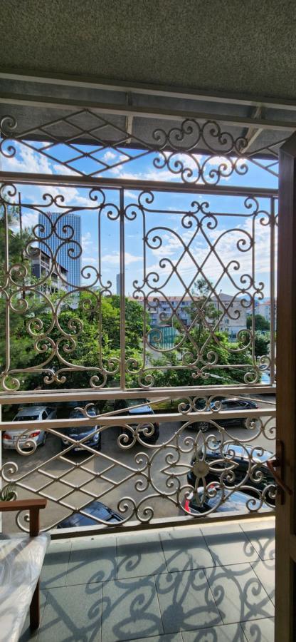 Aparthotel Gelahouse Batumi Exteriér fotografie